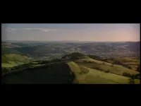 Англієць, який піднявся на пагорб, а спустився з гори - Скріншот 2