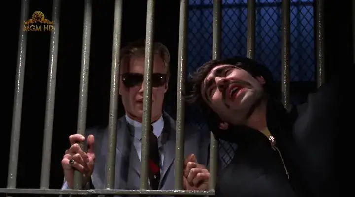 Фонове зображення Безстрашний Френк