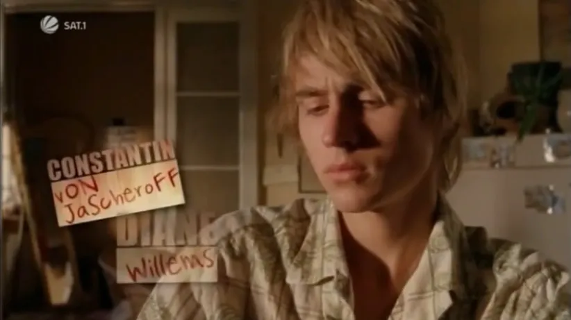 Фонове зображення Гола правда