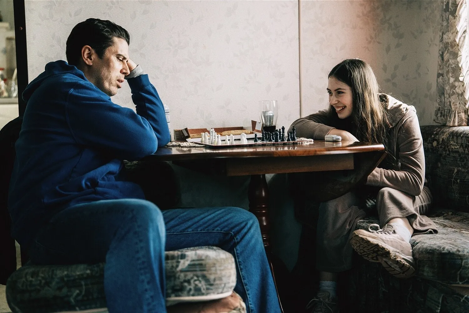 Фонове зображення Рятівний