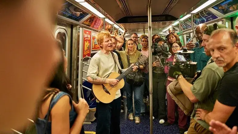 Фонове зображення Один кадр з Едом Шираном